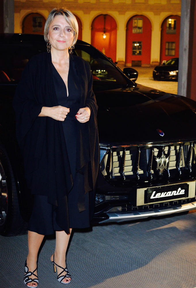 Simona Burattini con Maserati Levante alla cena di gala della  Fondazione  RFK 2016